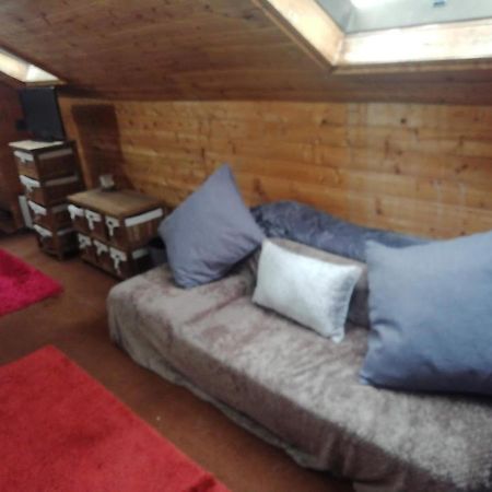 Cozy Loft In Bushey, 20 Mins By Train To Euston London Apartment Bagian luar foto