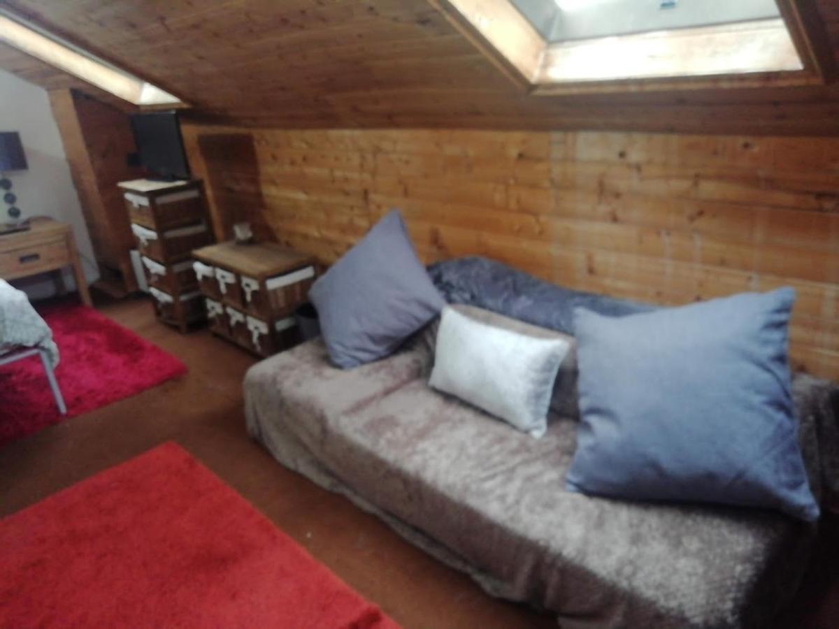 Cozy Loft In Bushey, 20 Mins By Train To Euston London Apartment Bagian luar foto